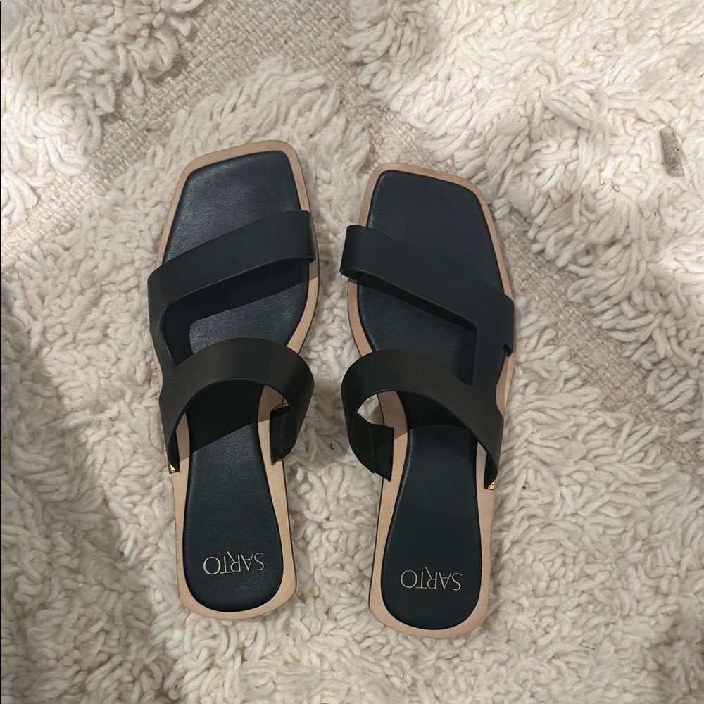 Franco Sarto Black Leather Slide Sandals